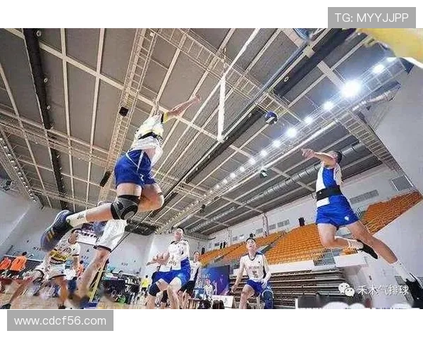 武汉排球队实力解析与发展前景展望全面剖析排球运动的魅力与挑战 武汉排球队实力解析与发展前景展望全面剖析排球运动的魅力与挑战