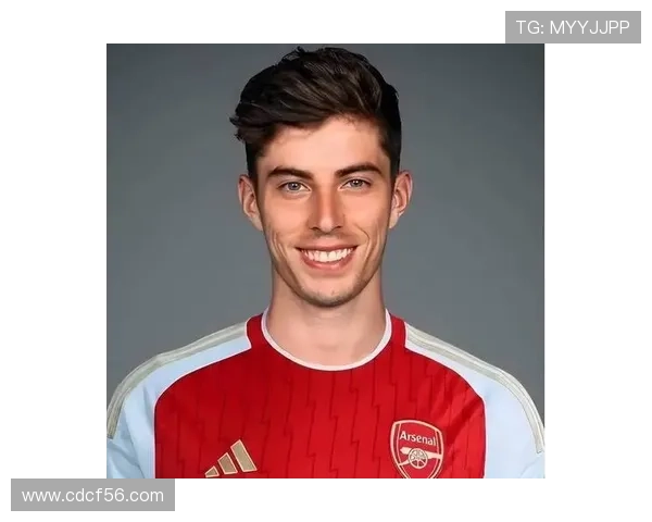 足球明星的传奇人生与场上风采全景打印展览